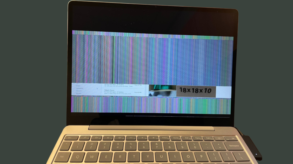 Surface Laptop Flickering Screen Issues (1)